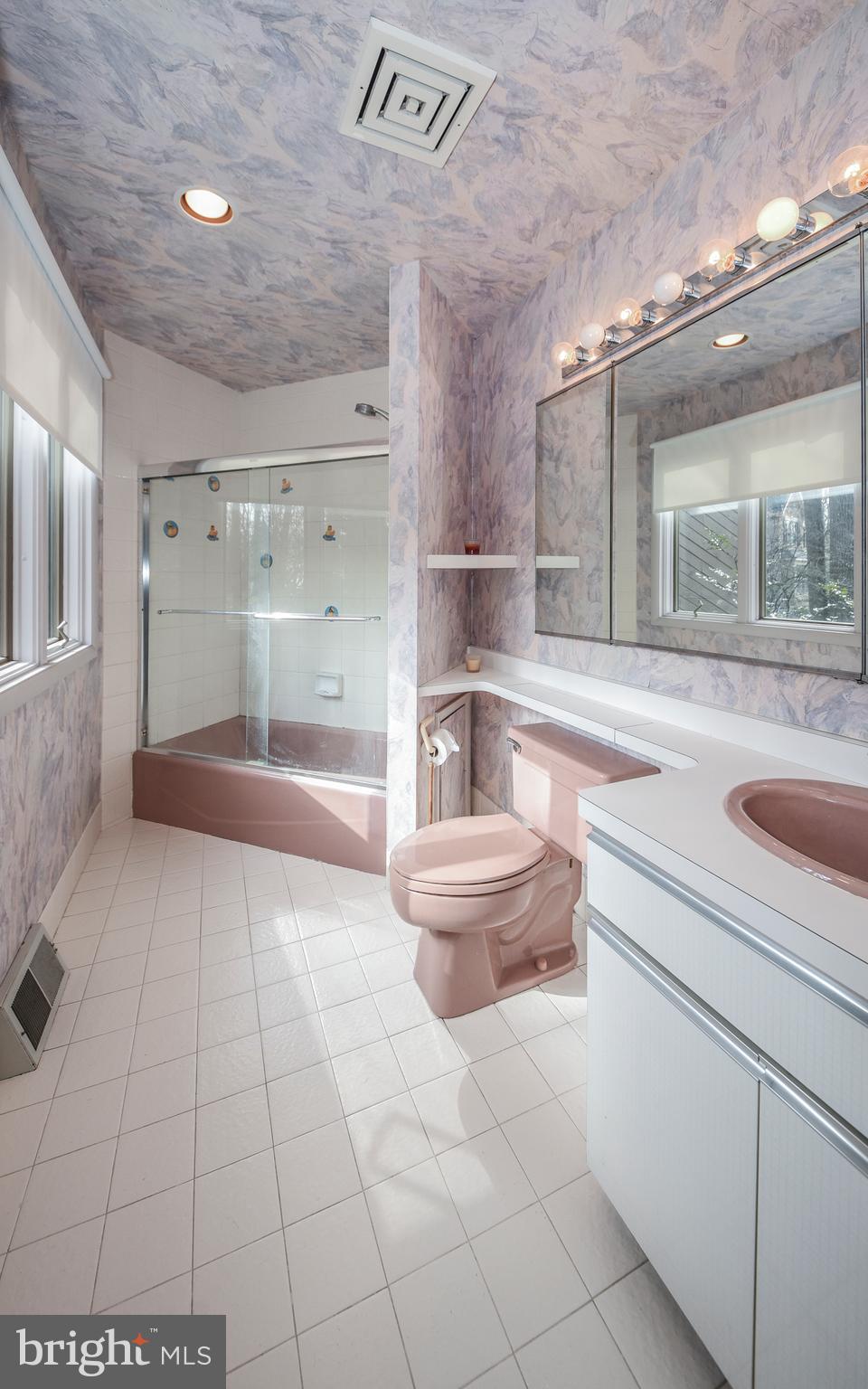 430 Dreshertown Road Fort Washington, PA 19034 - Photo 41 of 54 Bathroom 1