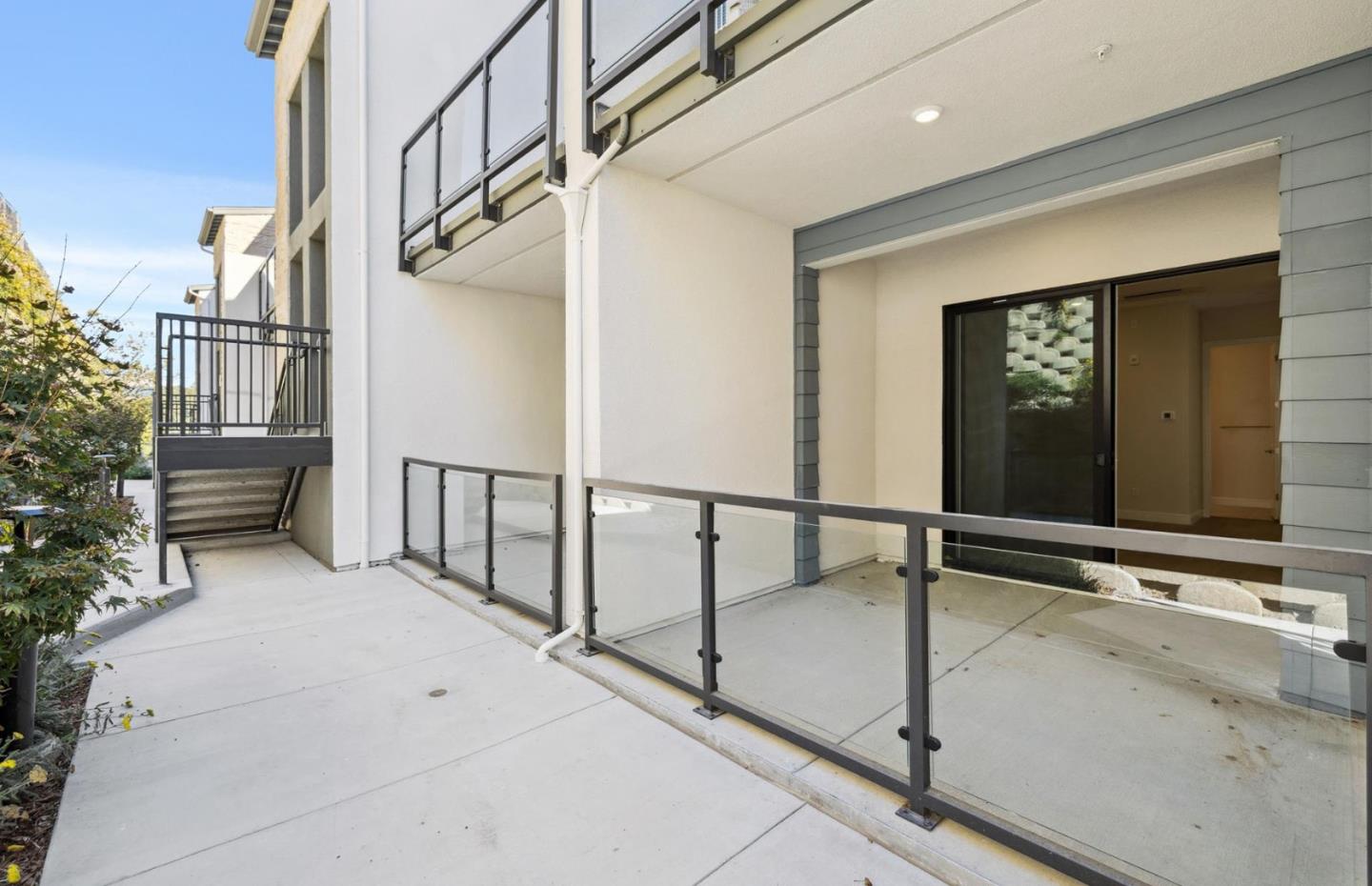 2425 Willow Way San Mateo, CA 94403 - Photo 23 of 39 a view of entryway