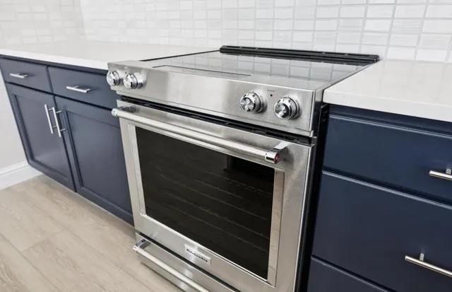 $1,763,079 | 2425 Willow Way, San Mateo, CA 94403