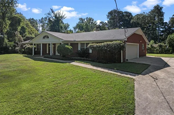 $205,000 | 55 Lake Forest, Shreveport, LA 71109