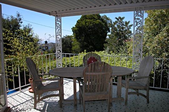711 Moreno Road Santa Barbara, CA 93103 - Photo 5 of 18 a view of a table and chairs in patio