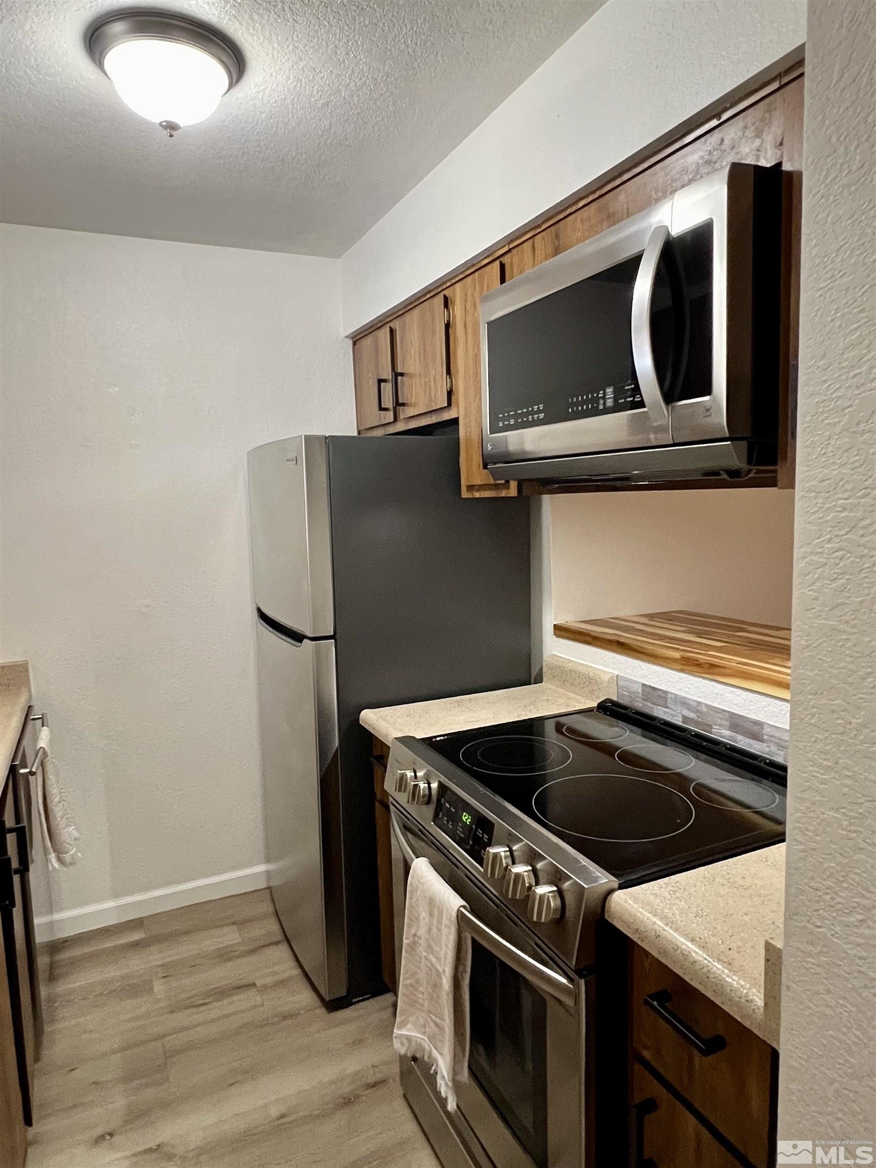 4482 Matich Drive Reno, NV 89502 - Photo 8 of 24 Photo 8