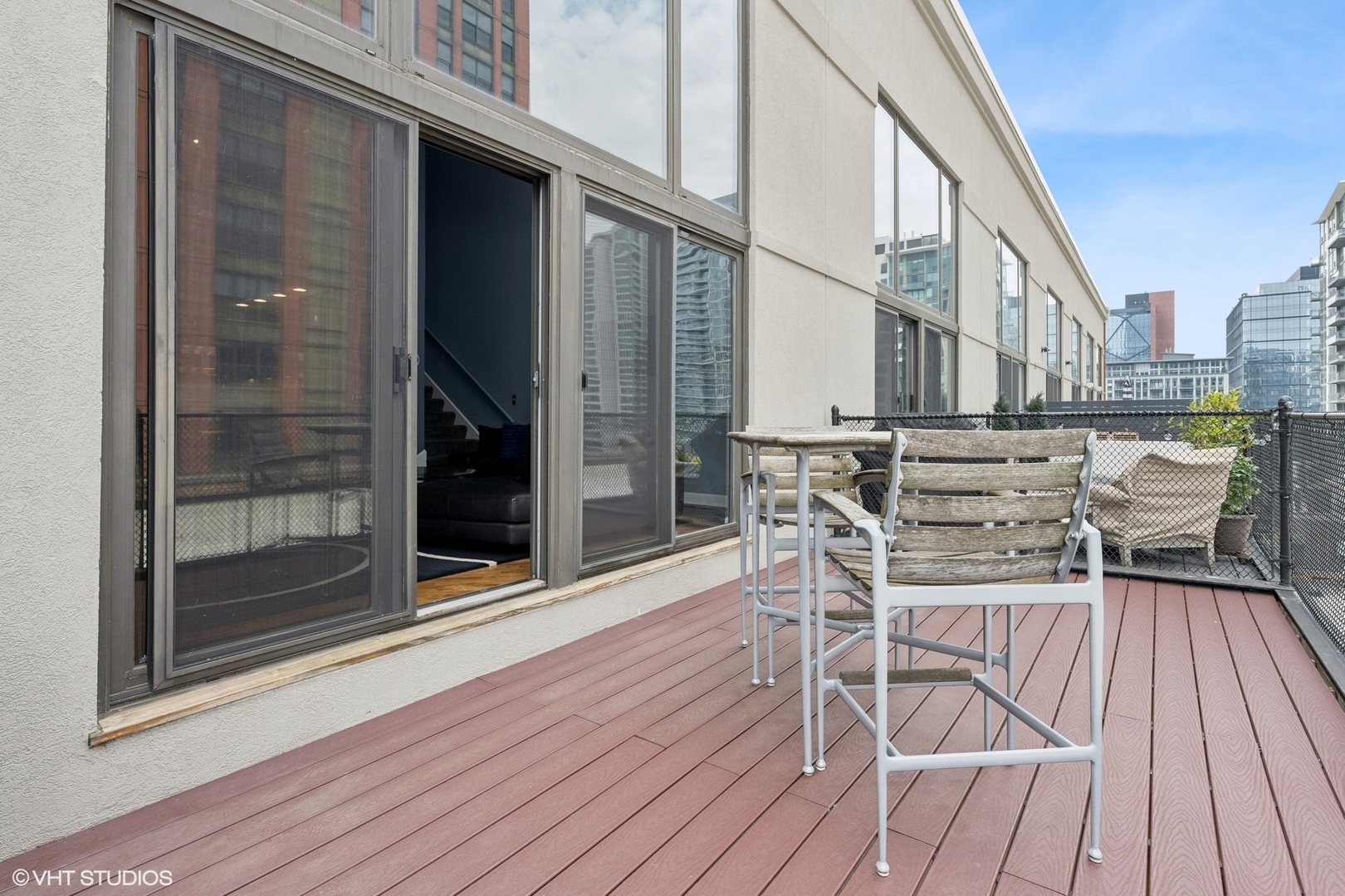 616 West Fulton Street, Unit 703 Chicago, IL 60661 - Photo 12 of 33