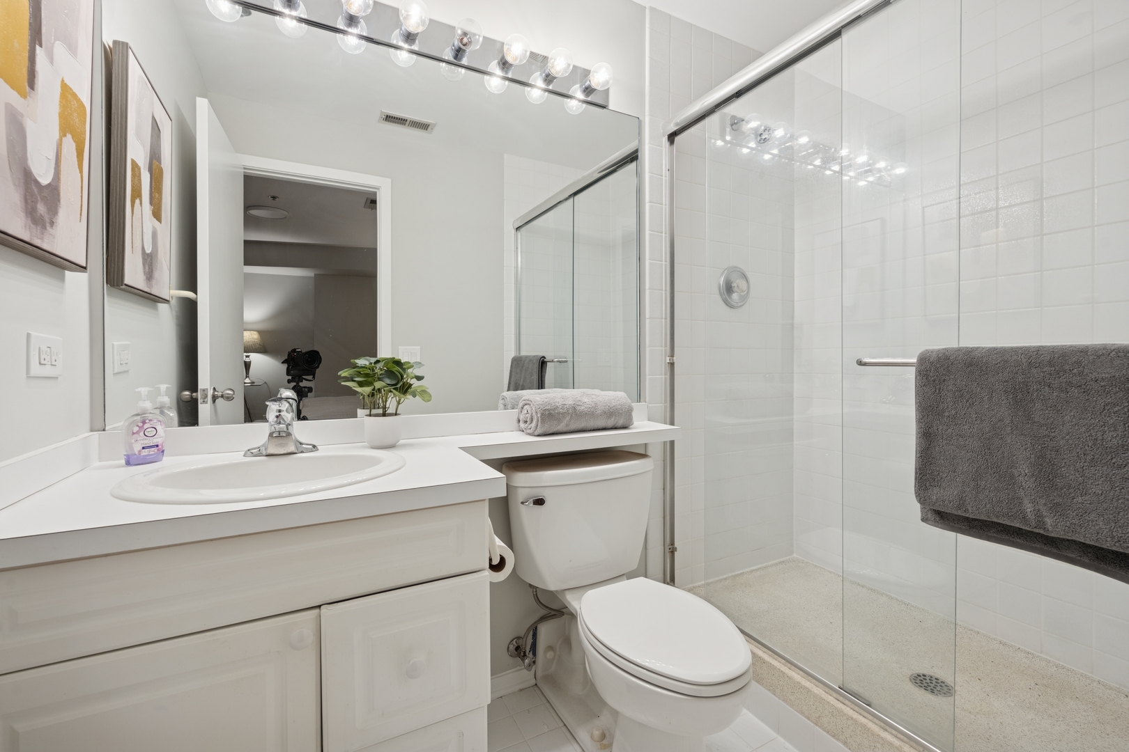 616 West Fulton Street, Unit 703 Chicago, IL 60661 - Photo 27 of 33