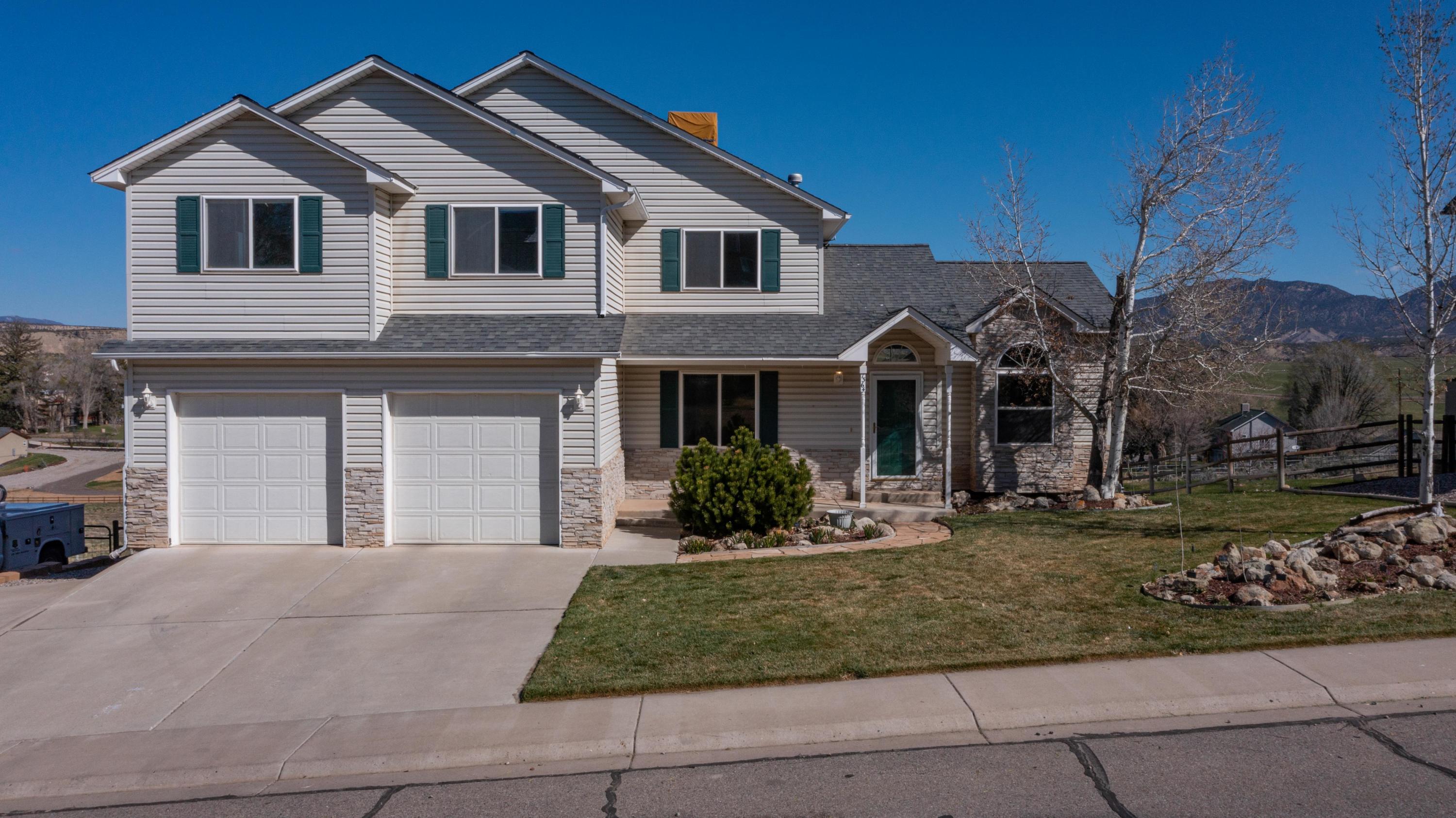 1364 Firethorn Drive Rifle, CO 81650 - Photo 2 of 23 2