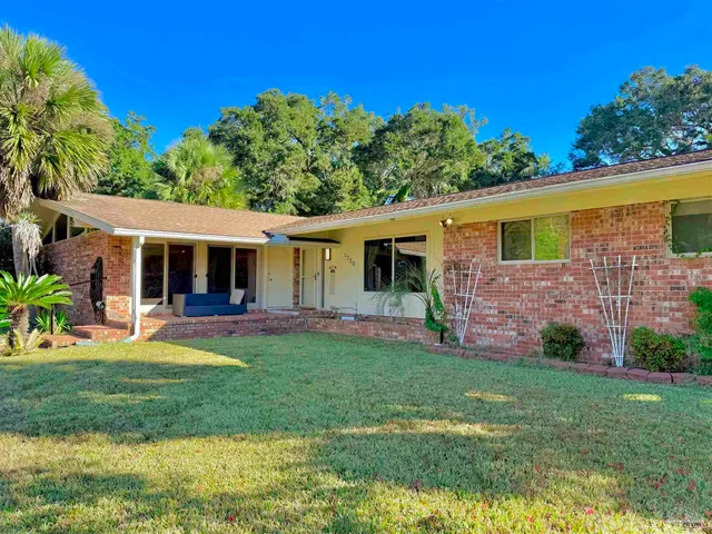 $299,900 | 1720 North 61st Avenue, Pensacola, FL 32506