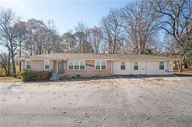 $2,500 | 6360 Mableton Parkway Southwest, Mableton, GA 30126