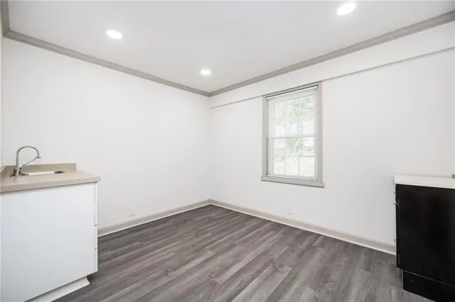 $2,500 | 6360 Mableton Parkway Southwest, Mableton, GA 30126