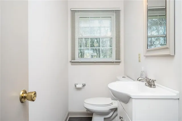 $2,500 | 6360 Mableton Parkway Southwest, Mableton, GA 30126