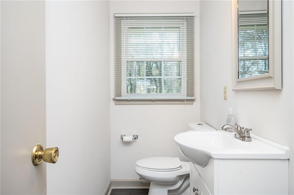 6360 Mableton Parkway Southwest Mableton, GA 30126 - Photo 15 of 23