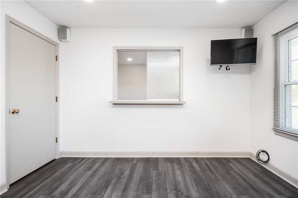 6360 Mableton Parkway Southwest Mableton, GA 30126 - Photo 4 of 23