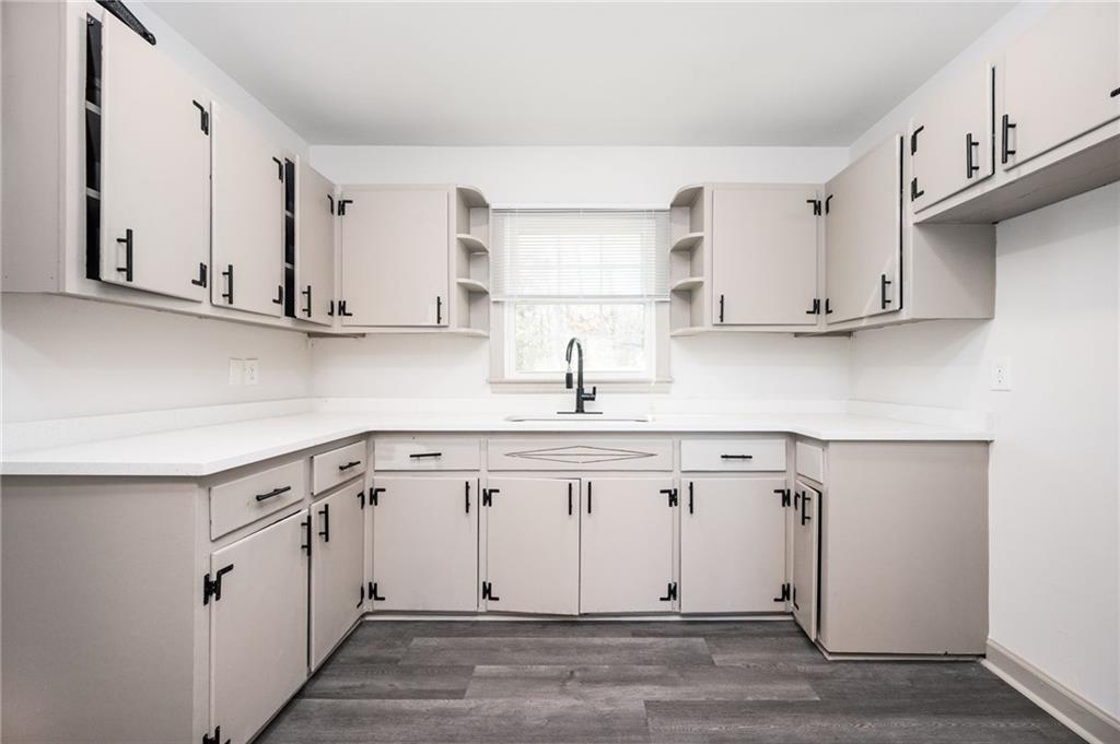 6360 Mableton Parkway Southwest Mableton, GA 30126 - Photo 7 of 23