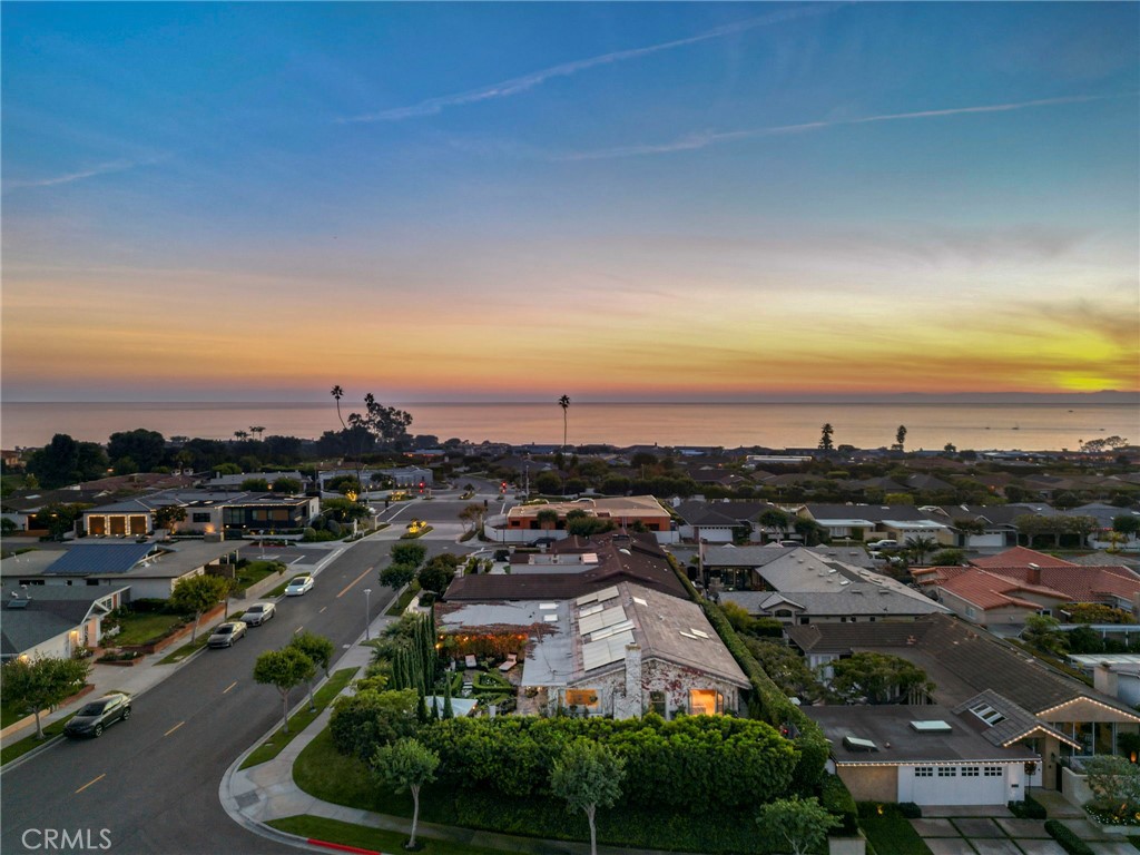 4621 Wayne Road Corona del Mar, CA 92625 - Photo 20 of 26 a view of a city