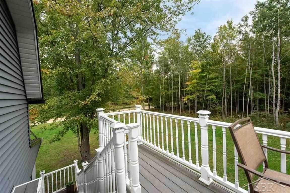 11661 Northeast County Line Road Clare, MI 48617 - Photo 7 of 75 50056310-6.JPG