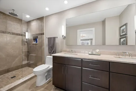 $1,490,000 | 606 West Franklin Street, Wheaton, IL 60187