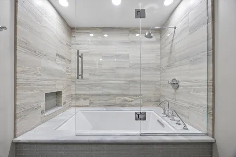 $1,490,000 | 606 West Franklin Street, Wheaton, IL 60187