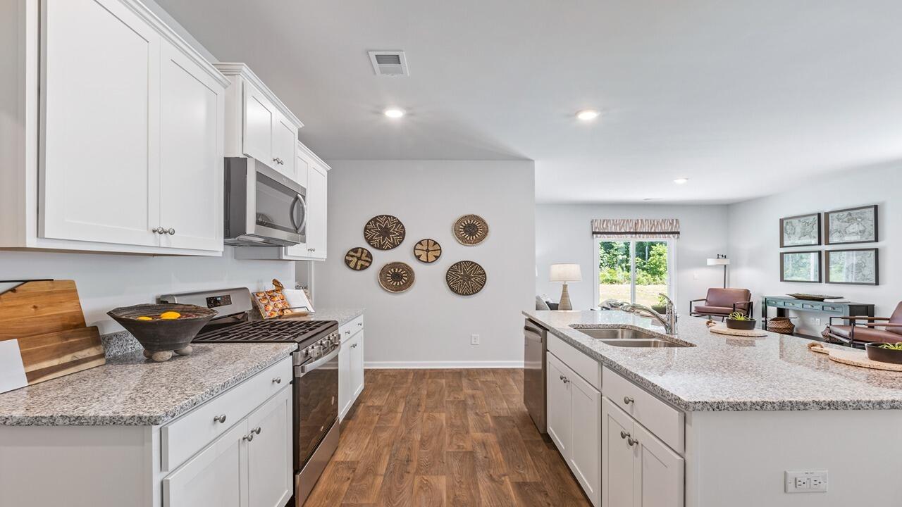 140 Morning View Way Moncks Corner, SC 29461 - Photo 10 of 29 Robie Interior6