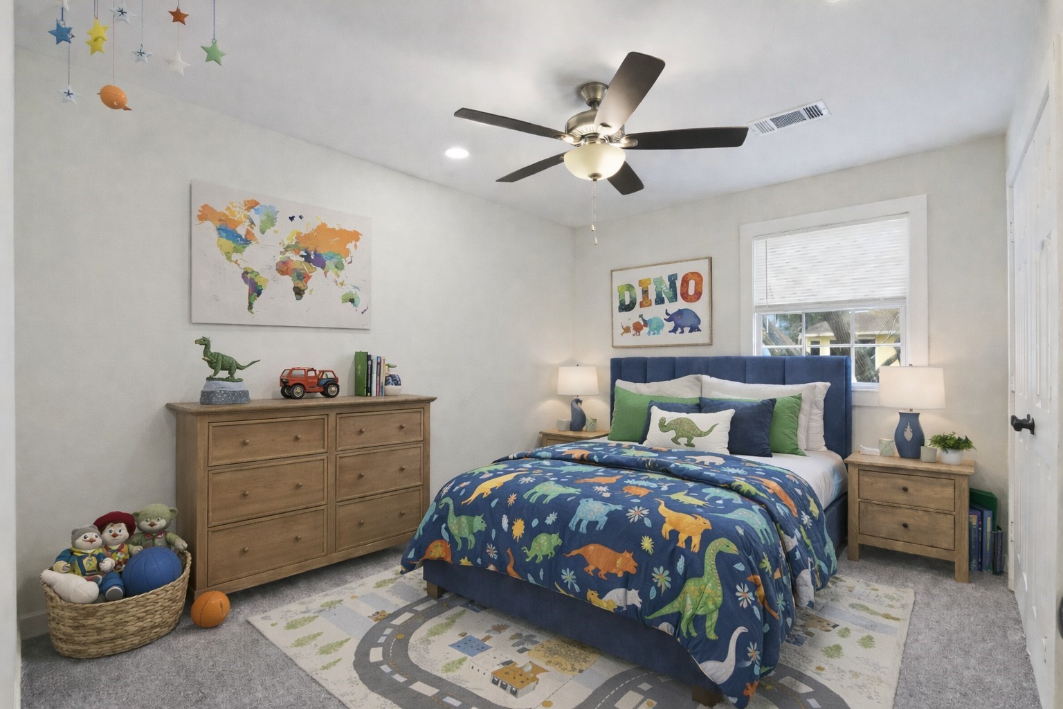 900 Cedar Road Clear Lake Shores, TX 77565 - Photo 24 of 37 The second Bedroom