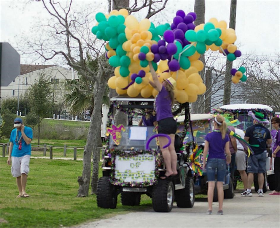 900 Cedar Road Clear Lake Shores, TX 77565 - Photo 37 of 37 If you want a fun-filled neighborhood complete with golfcart parades, monthly concerts, and cook-offs of every kind, you have found the right place.