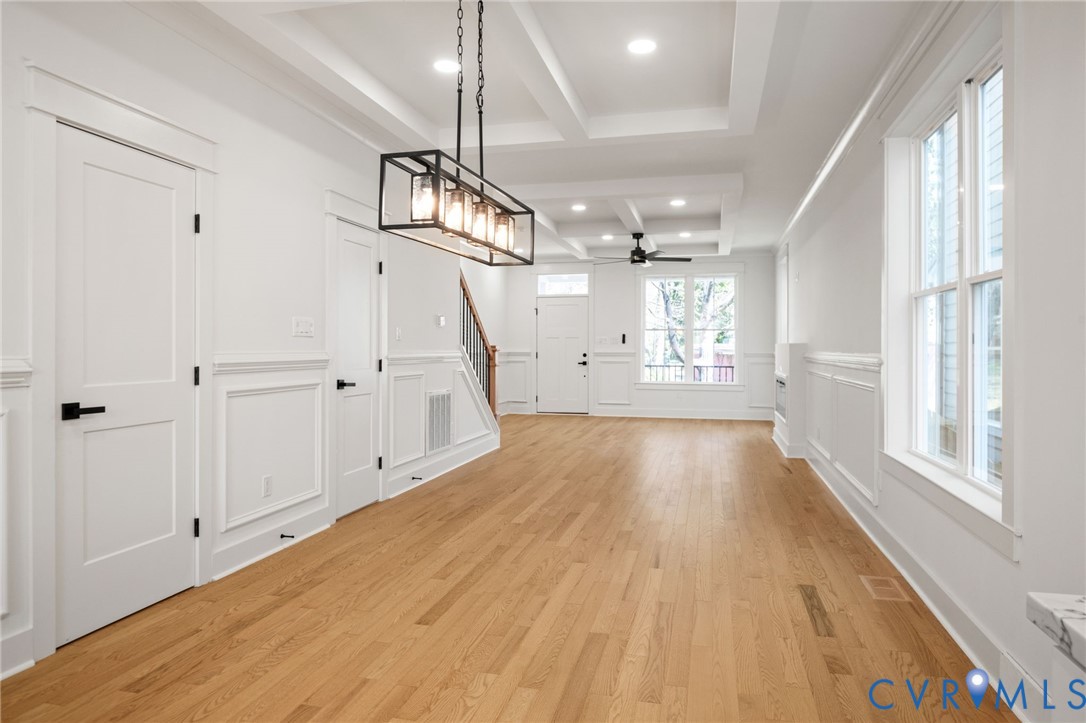 611 West Lancaster Road Richmond, VA 23222 - Photo 5 of 33