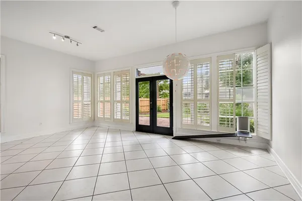 $629,000 | 1373 Rue Beauvais, Mandeville, LA 70471