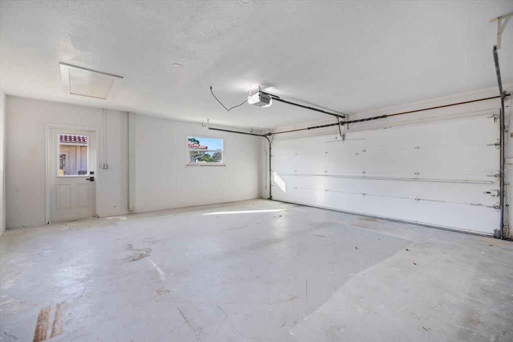 470 Leger Drive Nokomis, FL 34275 - Photo 37 of 51 an empty room with white walls