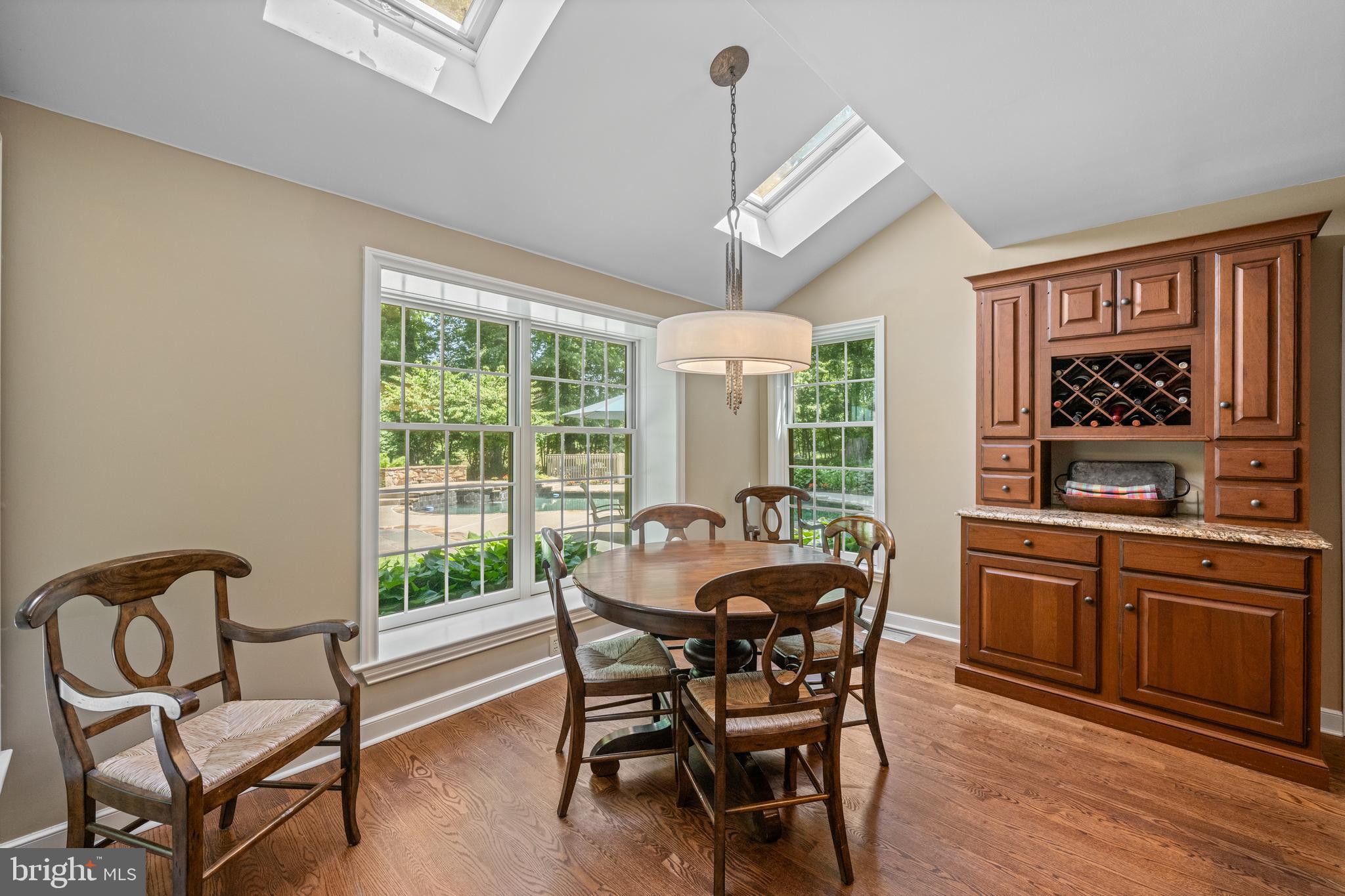 155 Barton Drive Spring City, PA 19475 - Photo 16 of 65 Eat-in kitchen overlooking backyard