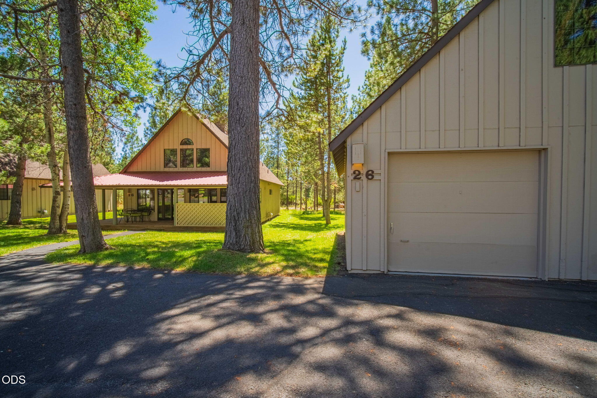 57499 Circle 4 Cabin Road, Unit 26 Sunriver, OR 97707 - Photo 2 of 44
