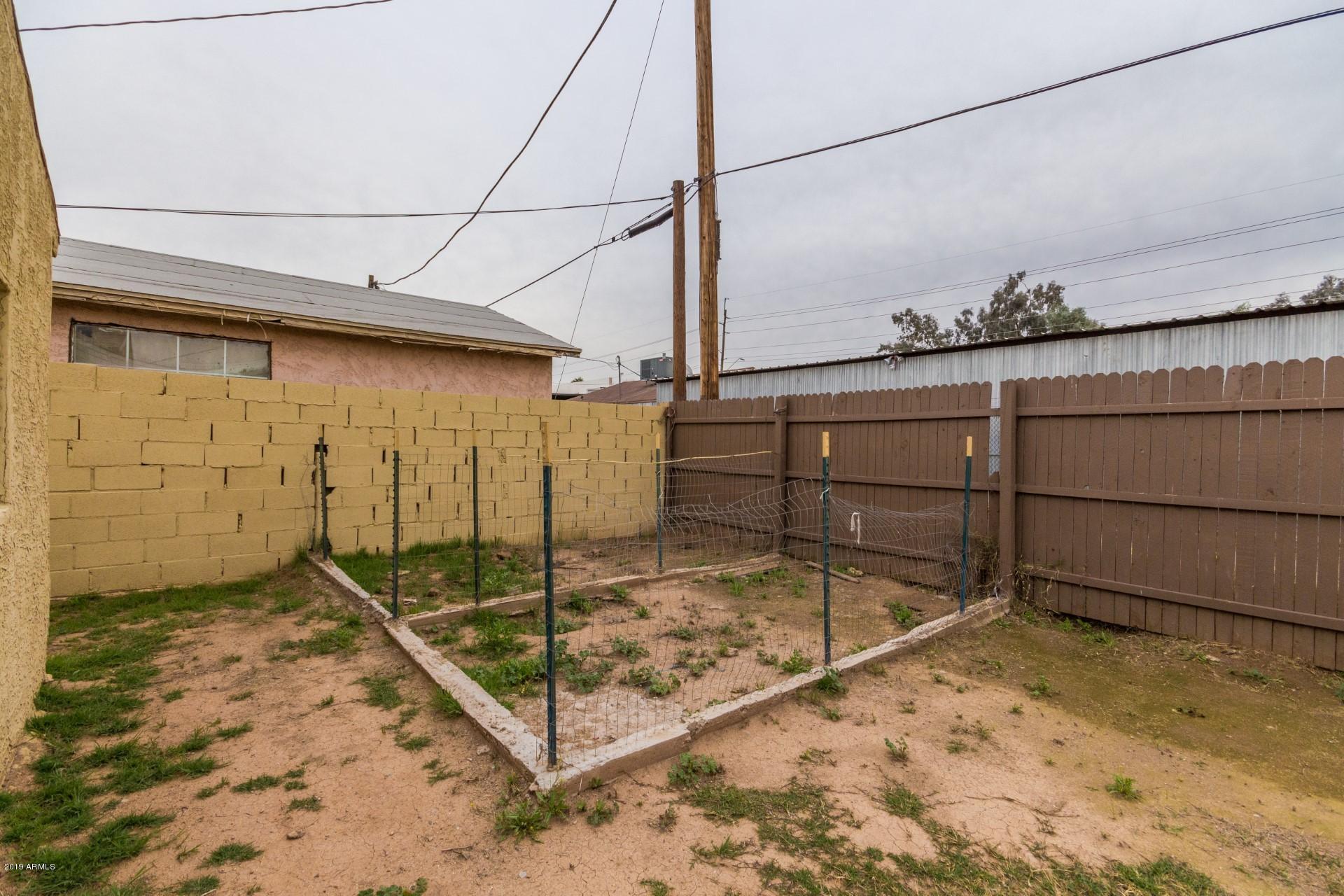 3115 West Almeria Road Phoenix, AZ 85009 - Photo 19 of 20 0020-Almeria (19)