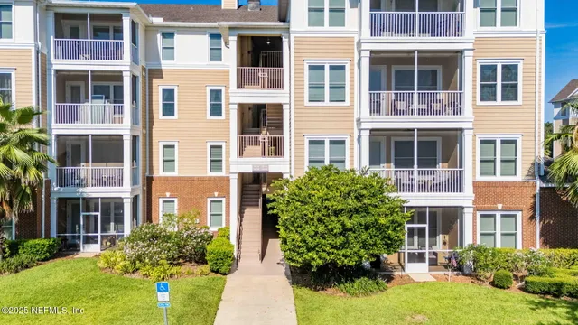 $3,100 | 13364 Beach Boulevard, Unit 219, Jacksonville, FL 32224