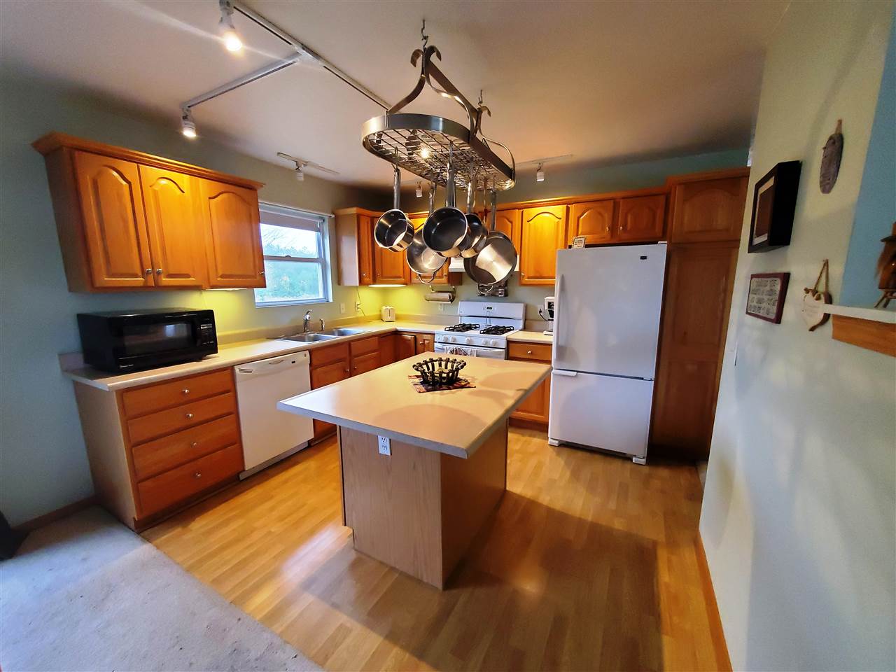 859 South 35 Road Cadillac, MI 49601 - Photo 14 of 48 1899663-13.JPG