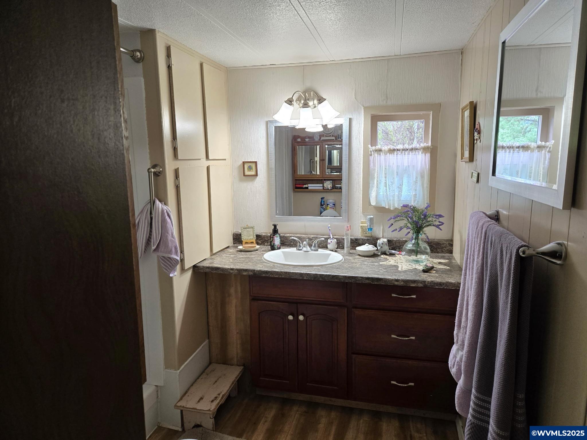 28130 Riggs Hill Road Foster, OR 97345 - Photo 15 of 22