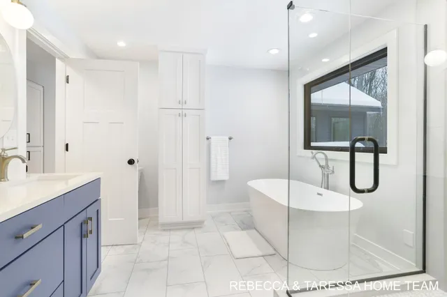 $899,900 | 5350 Baldwin Street, Hudsonville, MI 49426