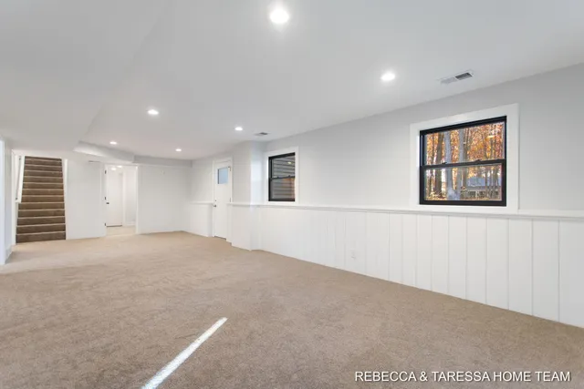 $899,900 | 5350 Baldwin Street, Hudsonville, MI 49426