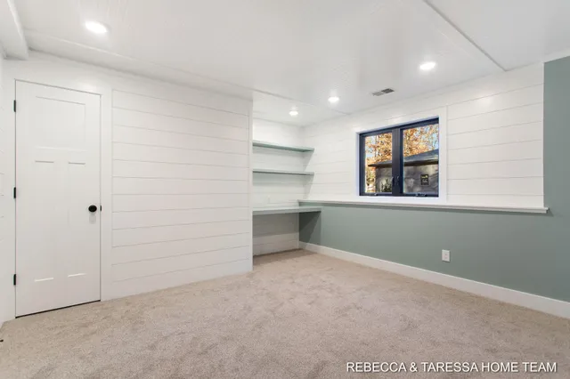 $899,900 | 5350 Baldwin Street, Hudsonville, MI 49426