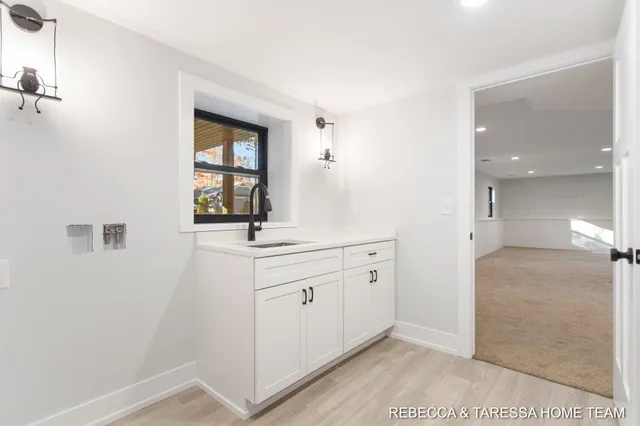 $899,900 | 5350 Baldwin Street, Hudsonville, MI 49426