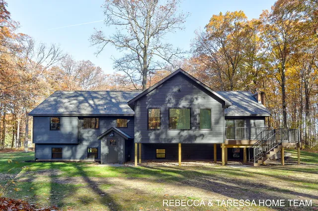 $899,900 | 5350 Baldwin Street, Hudsonville, MI 49426