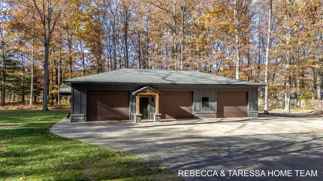 $899,900 | 5350 Baldwin Street, Hudsonville, MI 49426