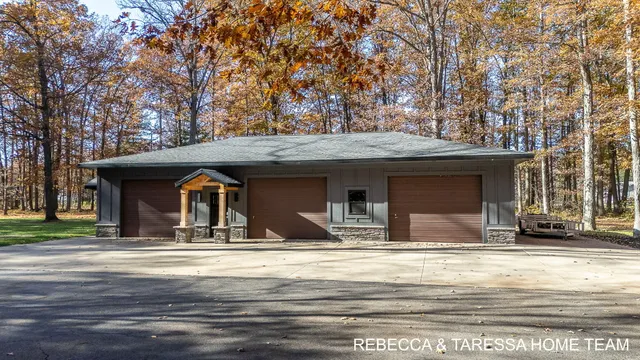 $899,900 | 5350 Baldwin Street, Hudsonville, MI 49426