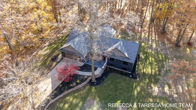 $899,900 | 5350 Baldwin Street, Hudsonville, MI 49426