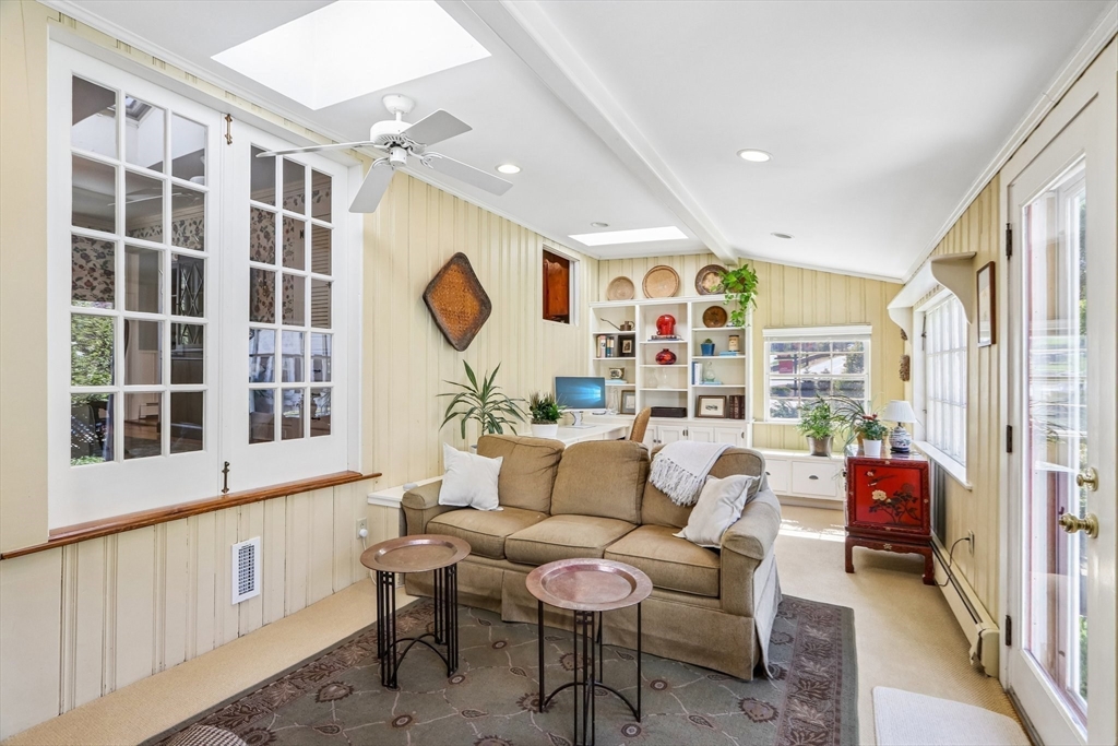 108 Kendall Street Walpole, MA 02081 - Photo 13 of 42