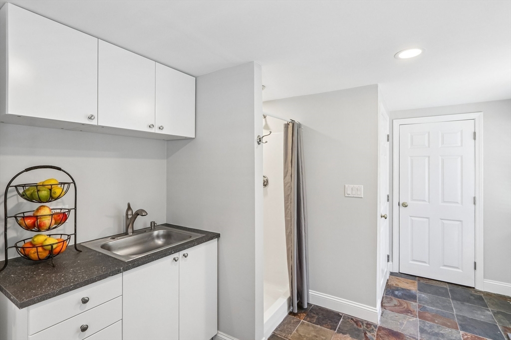 108 Kendall Street Walpole, MA 02081 - Photo 25 of 42