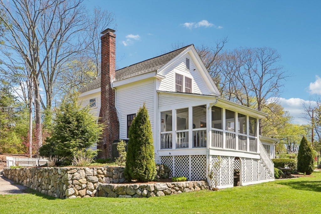 108 Kendall Street Walpole, MA 02081 - Photo 35 of 42