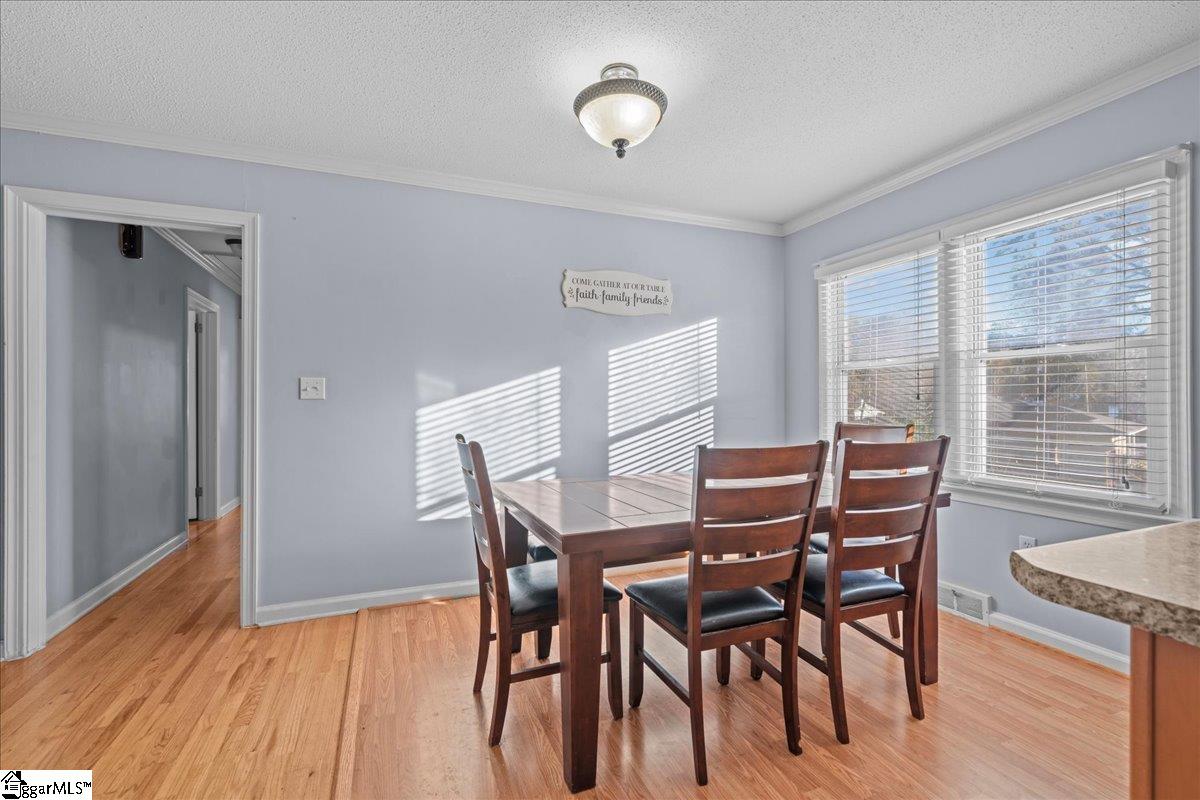 108 Clinton Drive Anderson, SC 29621 - Photo 8 of 27