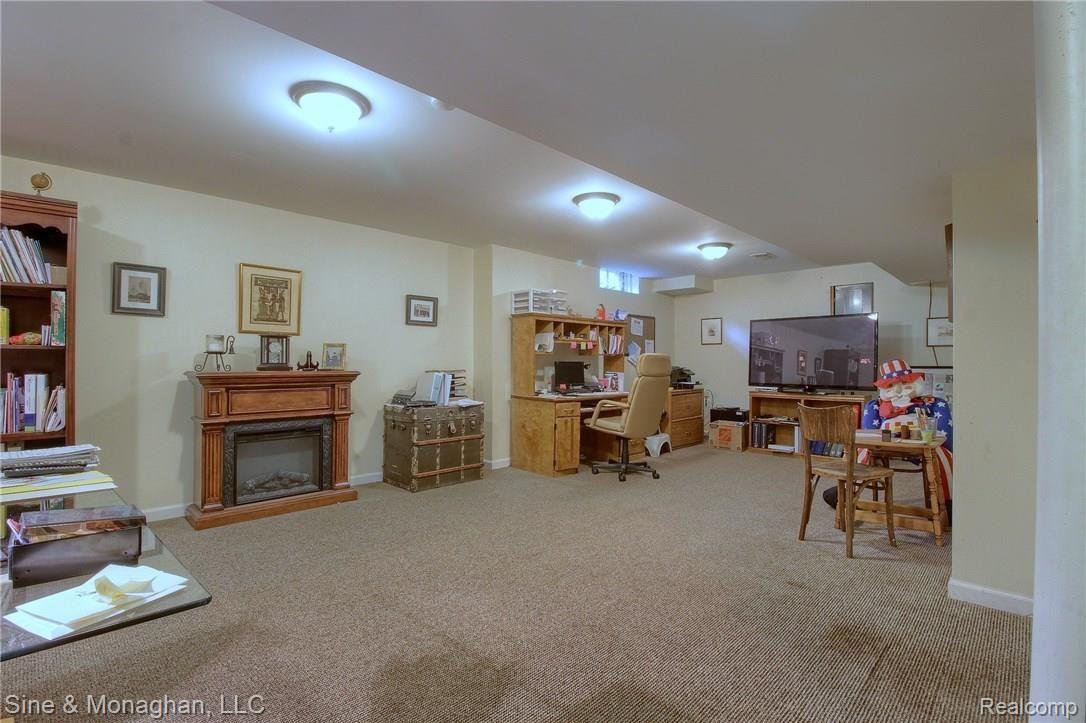 350 Neff Road Grosse Pointe, MI 48230 - Photo 24 of 30 Finished_Lower_Level_1.jpg