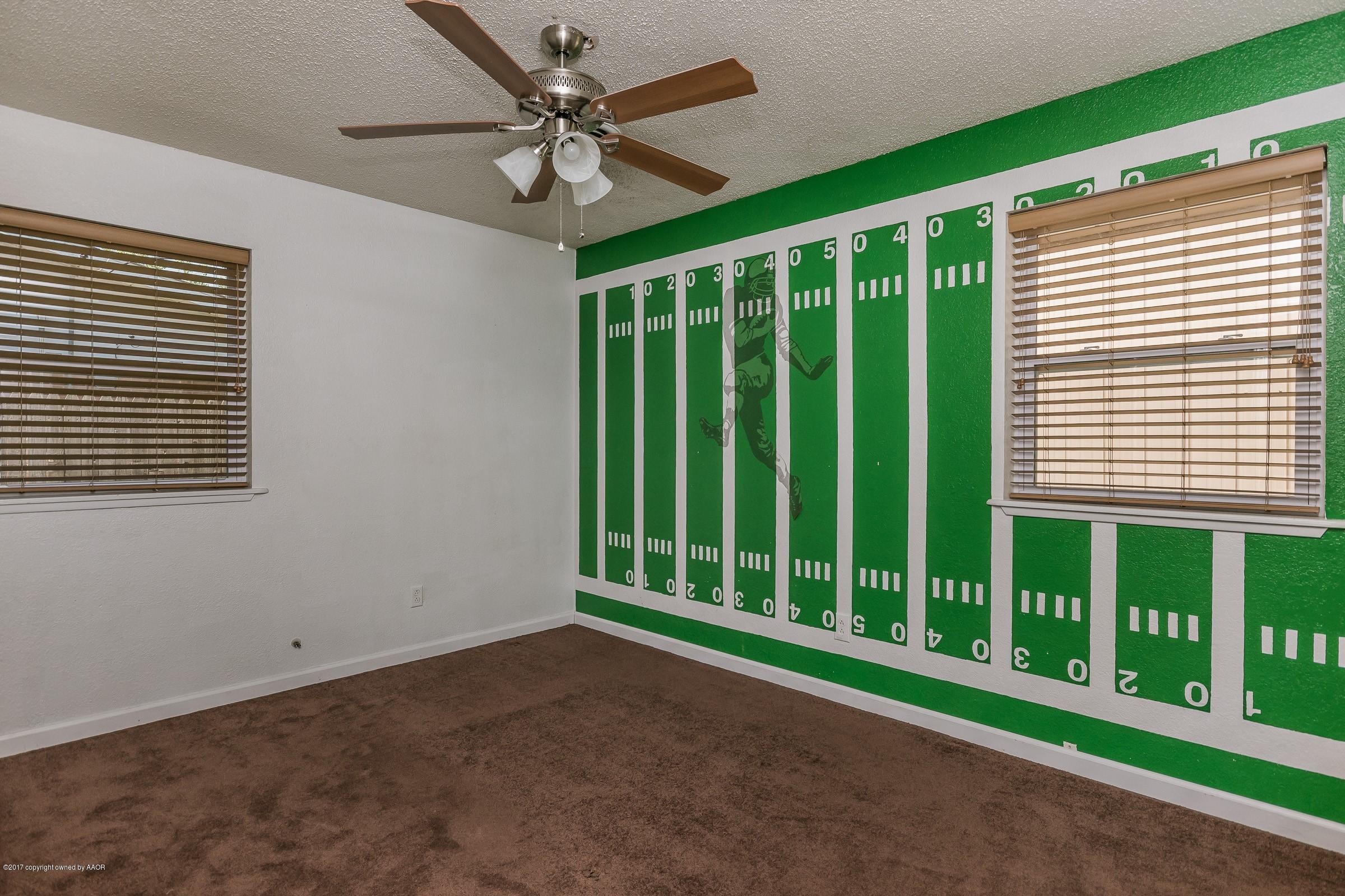 5112 Susan Drive Amarillo, TX 79110 - Photo 13 of 18 011_2nd Bedroom_