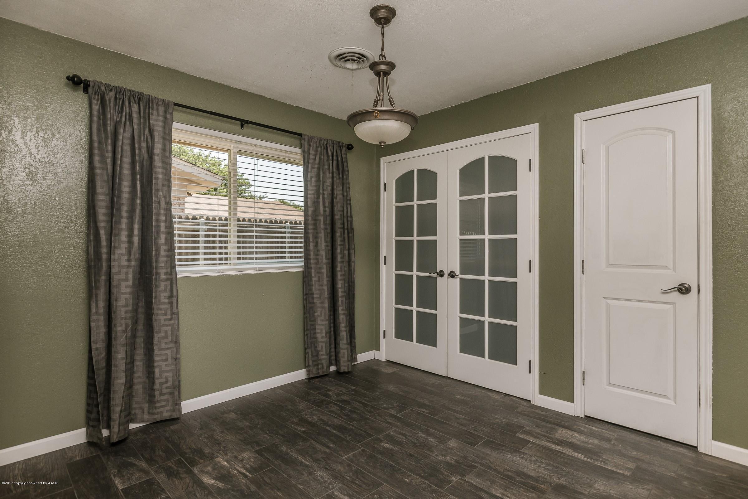 5112 Susan Drive Amarillo, TX 79110 - Photo 5 of 18 006_Dining Area_