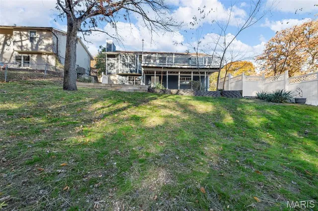 $225,000 | 2108 South Oaks Drive, Barnhart, MO 63012