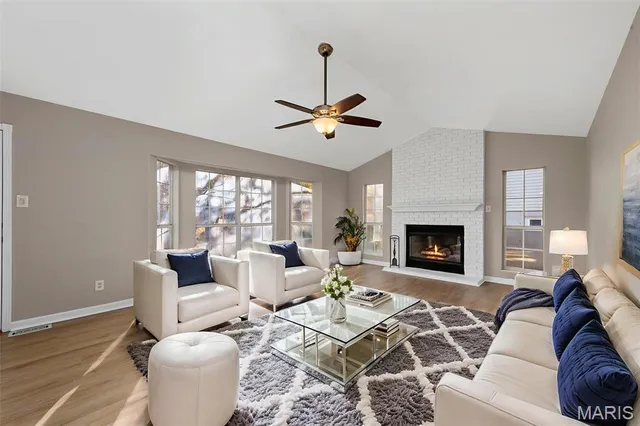 $225,000 | 2108 South Oaks Drive, Barnhart, MO 63012