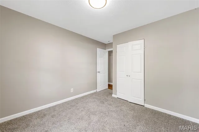 $225,000 | 2108 South Oaks Drive, Barnhart, MO 63012